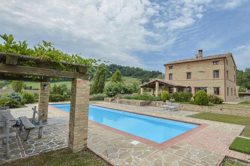 renovation projects le marche, marche property renovation, project management le marche, total project renovation management marche, marche holiday home renovation